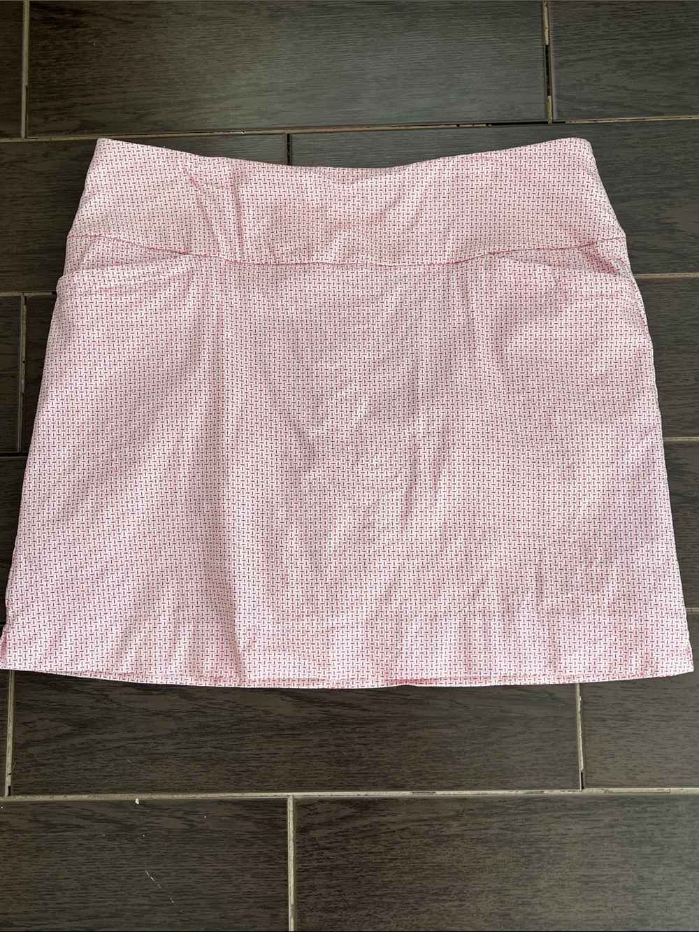 Coral Patterned A-Line Athletic Skirt